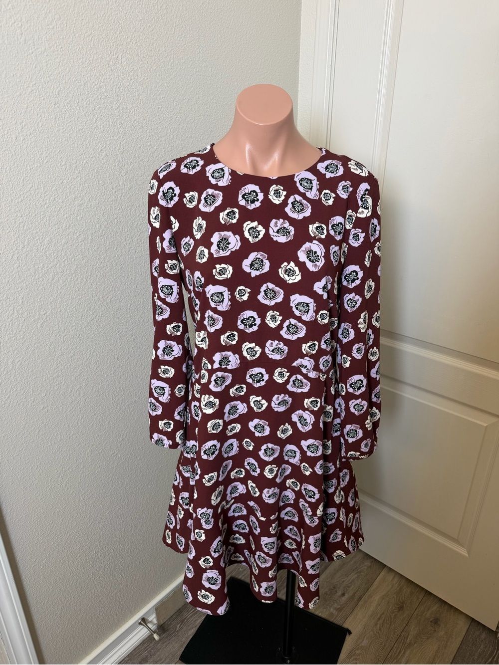 LOFT Ann Taylor Floral Long-Sleeve Swing Dress Sz 6